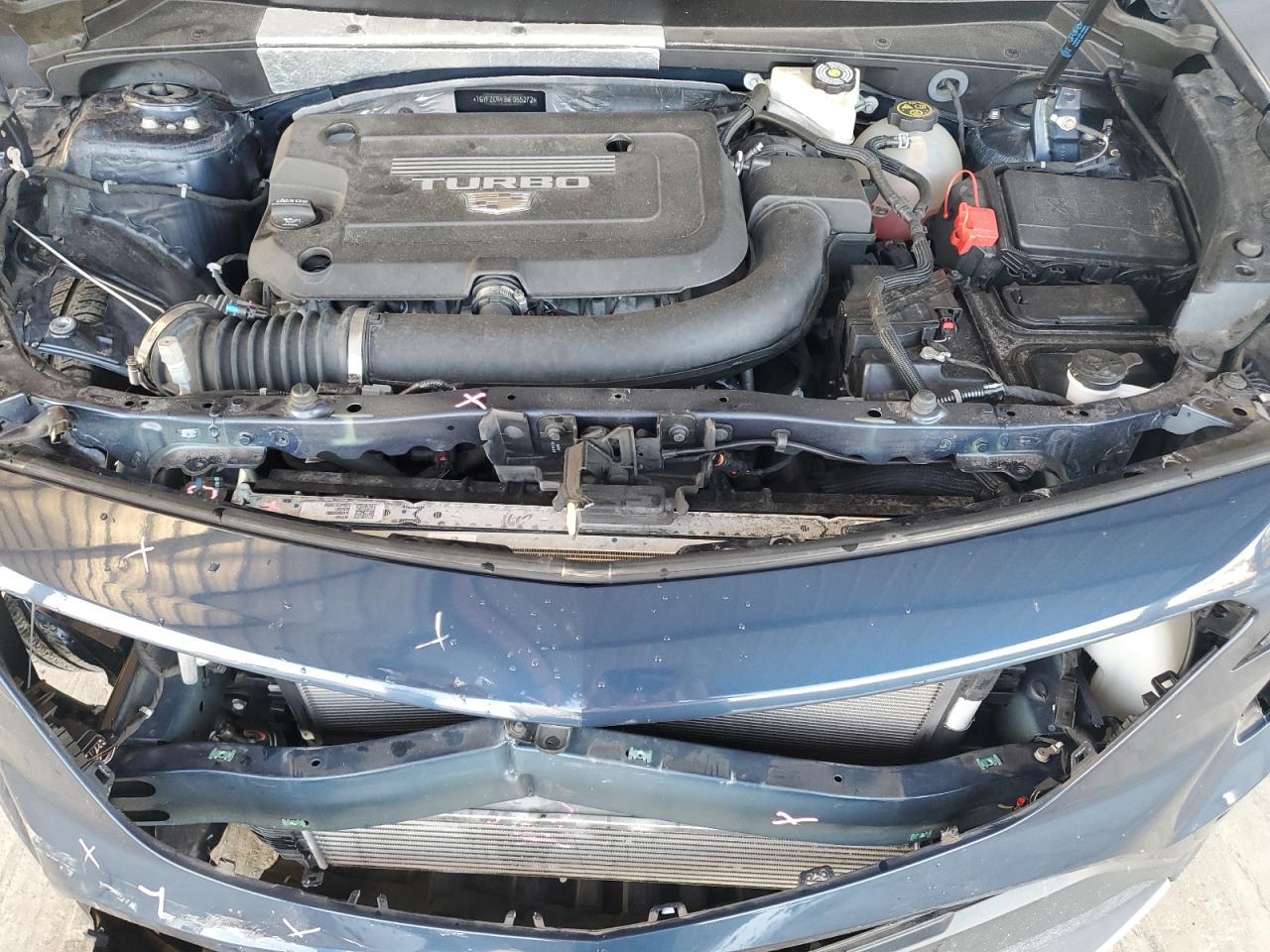 CADILLAC XT4 PREMIUM LUXURY