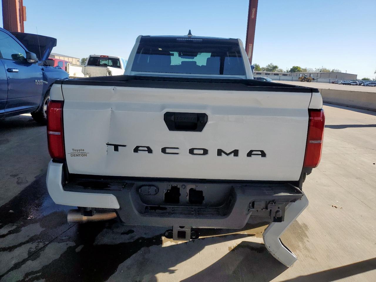 TOYOTA TACOMA DOUBLE CAB