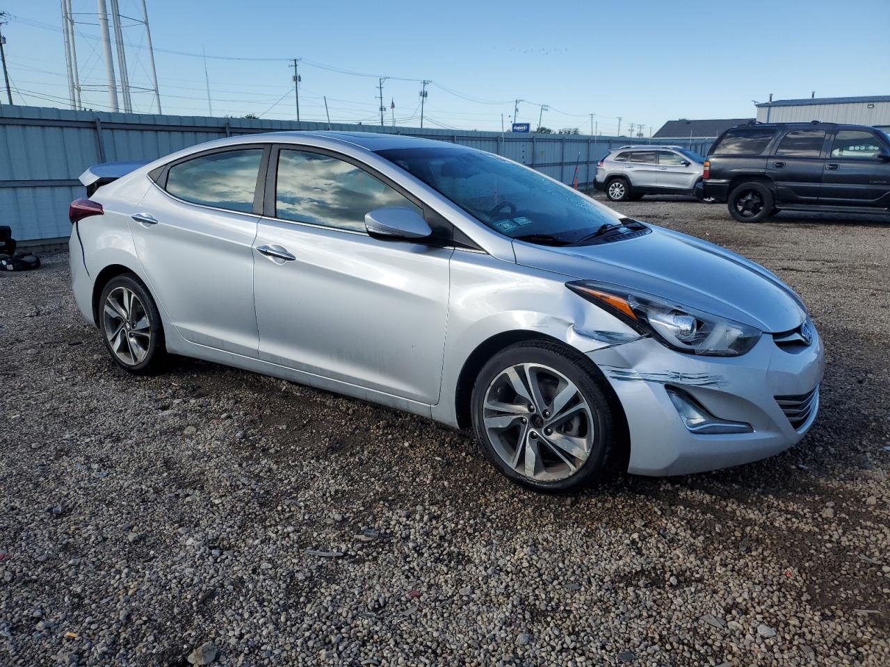 HYUNDAI ELANTRA SE