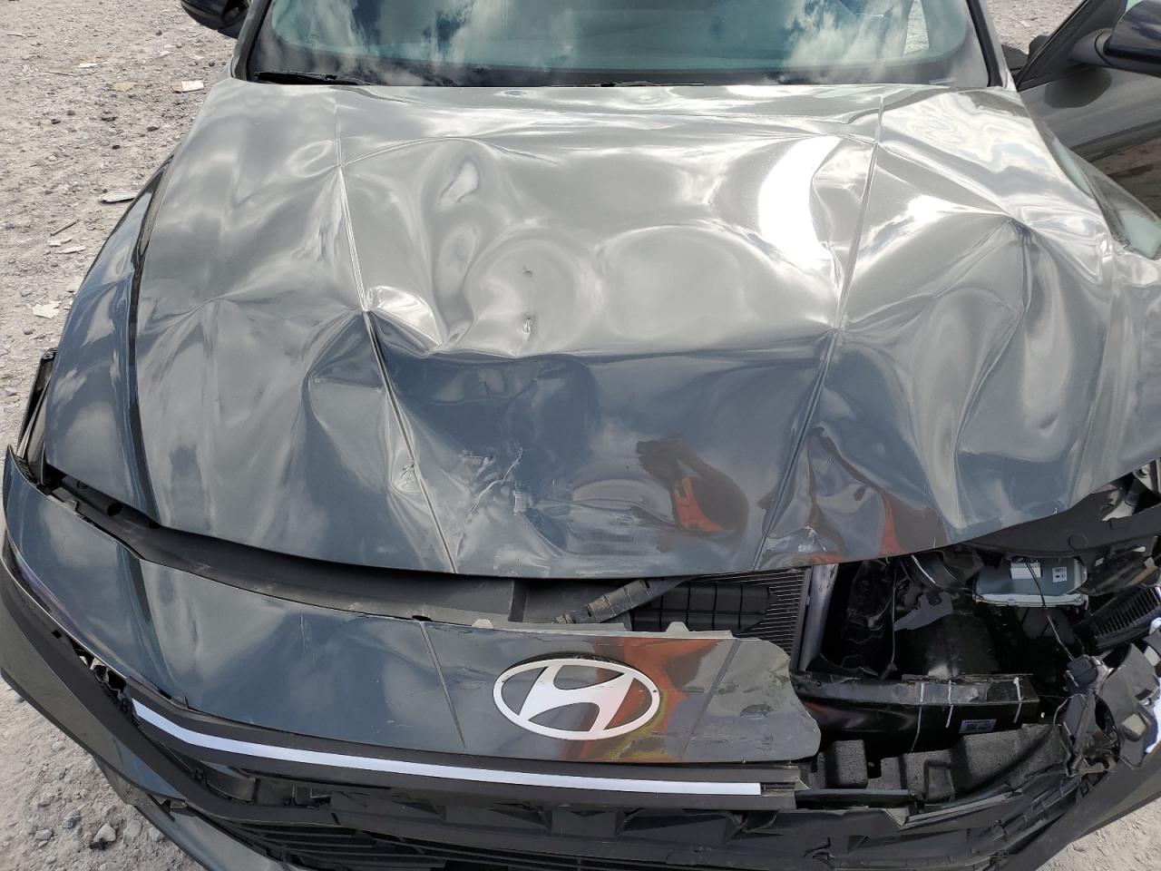 HYUNDAI ELANTRA SEL SPORT