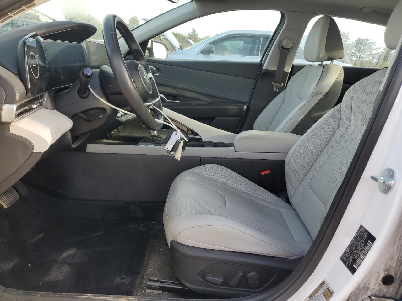 HYUNDAI ELANTRA LIMITED