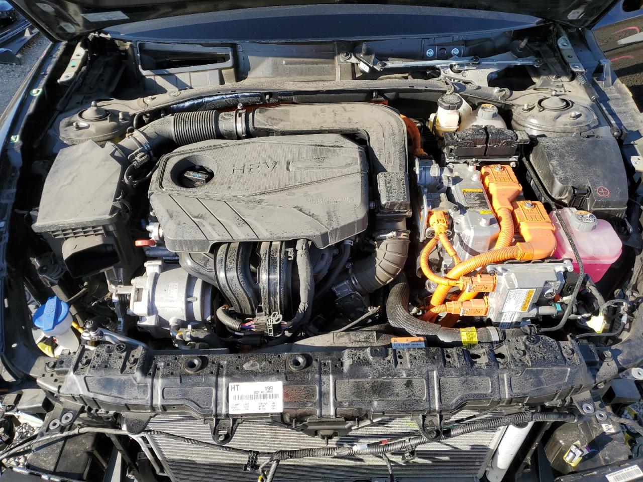 HYUNDAI SONATA HYBRID