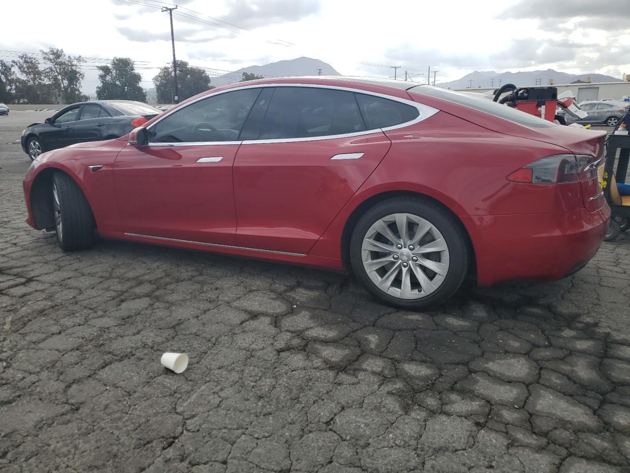 TESLA MODEL S