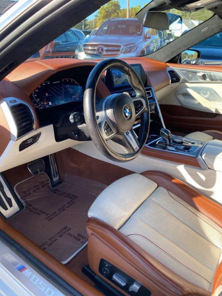 BMW M8 M850XI