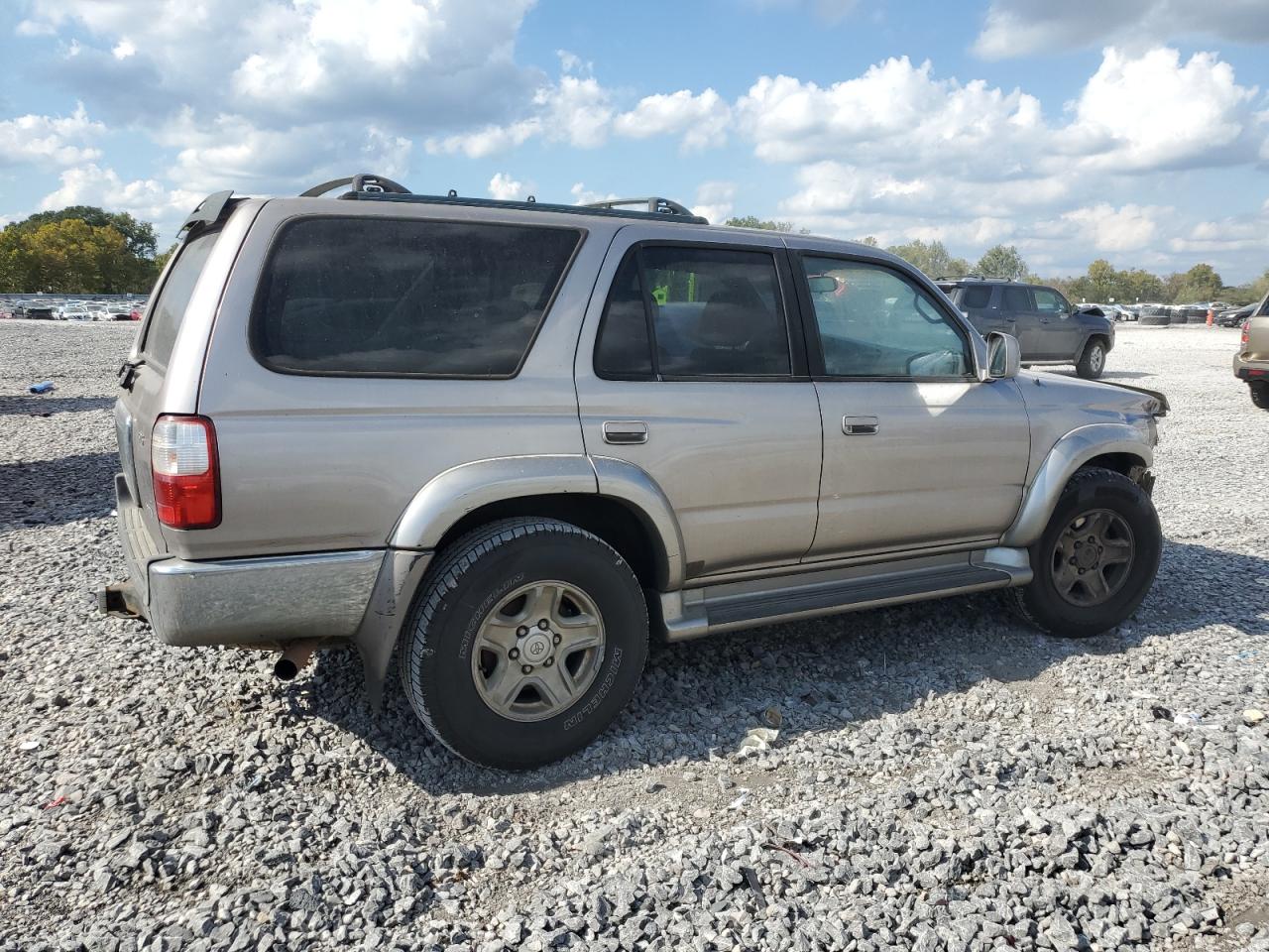 Lot #3281630402 2002 TOYOTA 4RUNNER SR