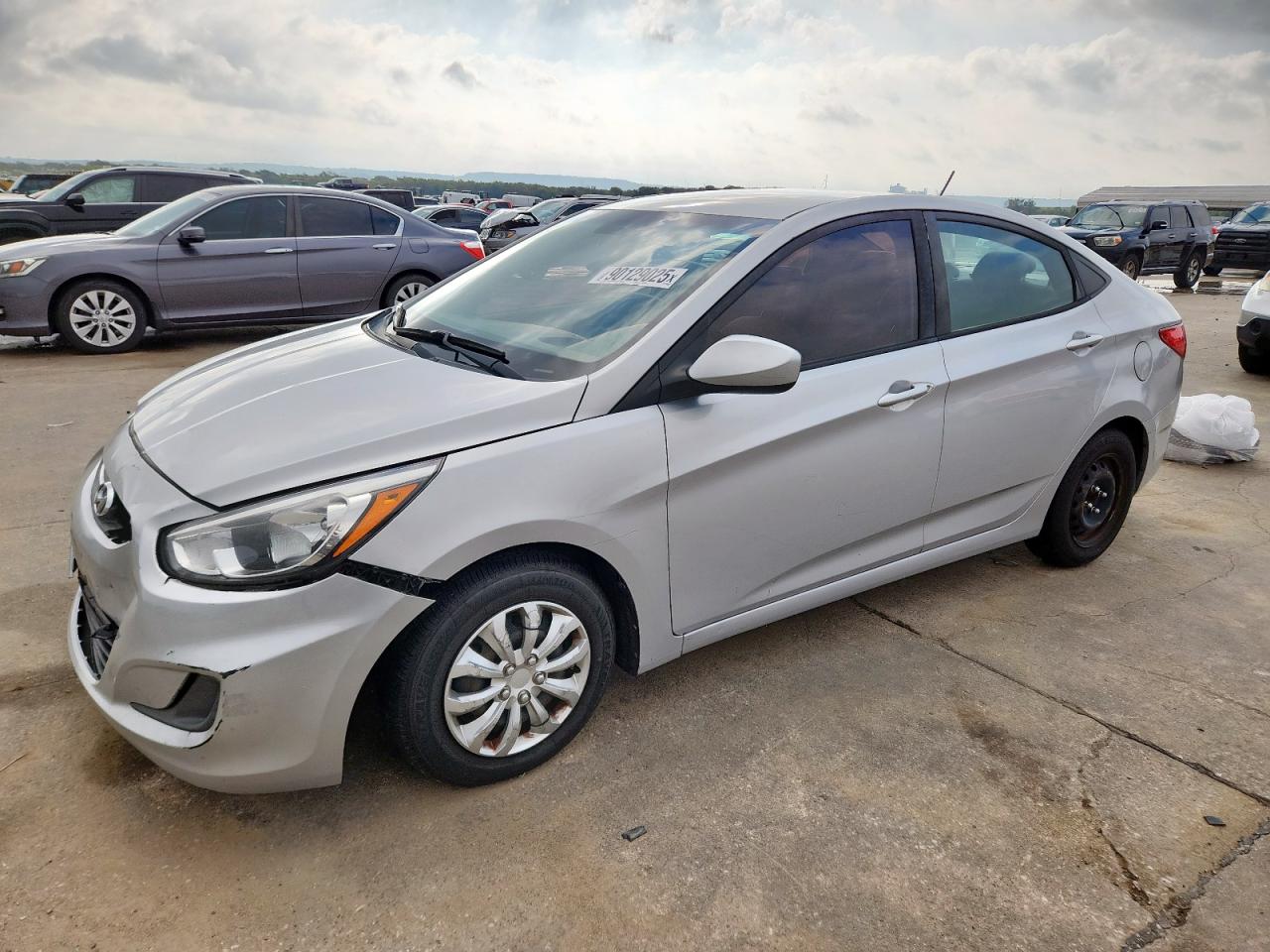 HYUNDAI ACCENT SE