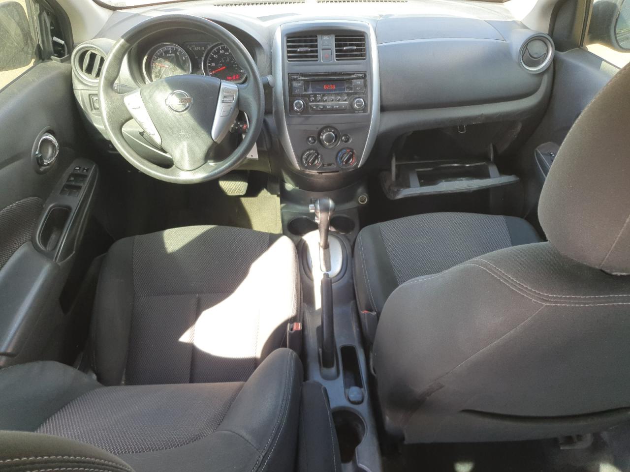 NISSAN VERSA S