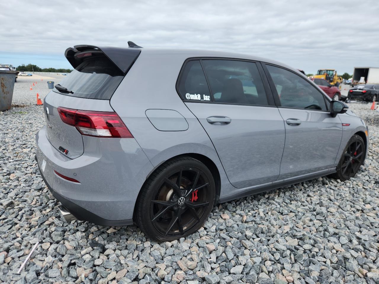 VOLKSWAGEN GOLF GTI S