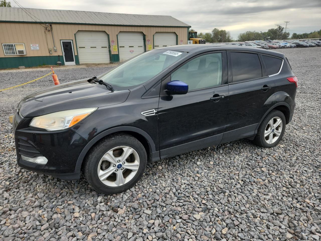 FORD ESCAPE SE