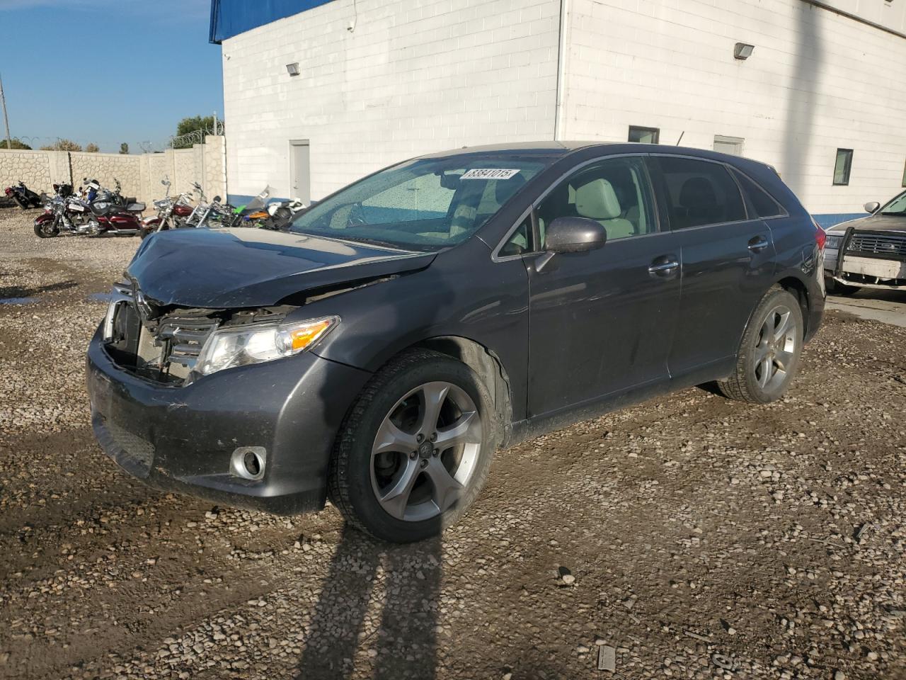  Salvage Toyota Venza