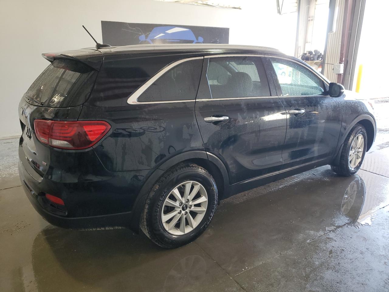 Lot #3293357419 2020 KIA SORENTO L