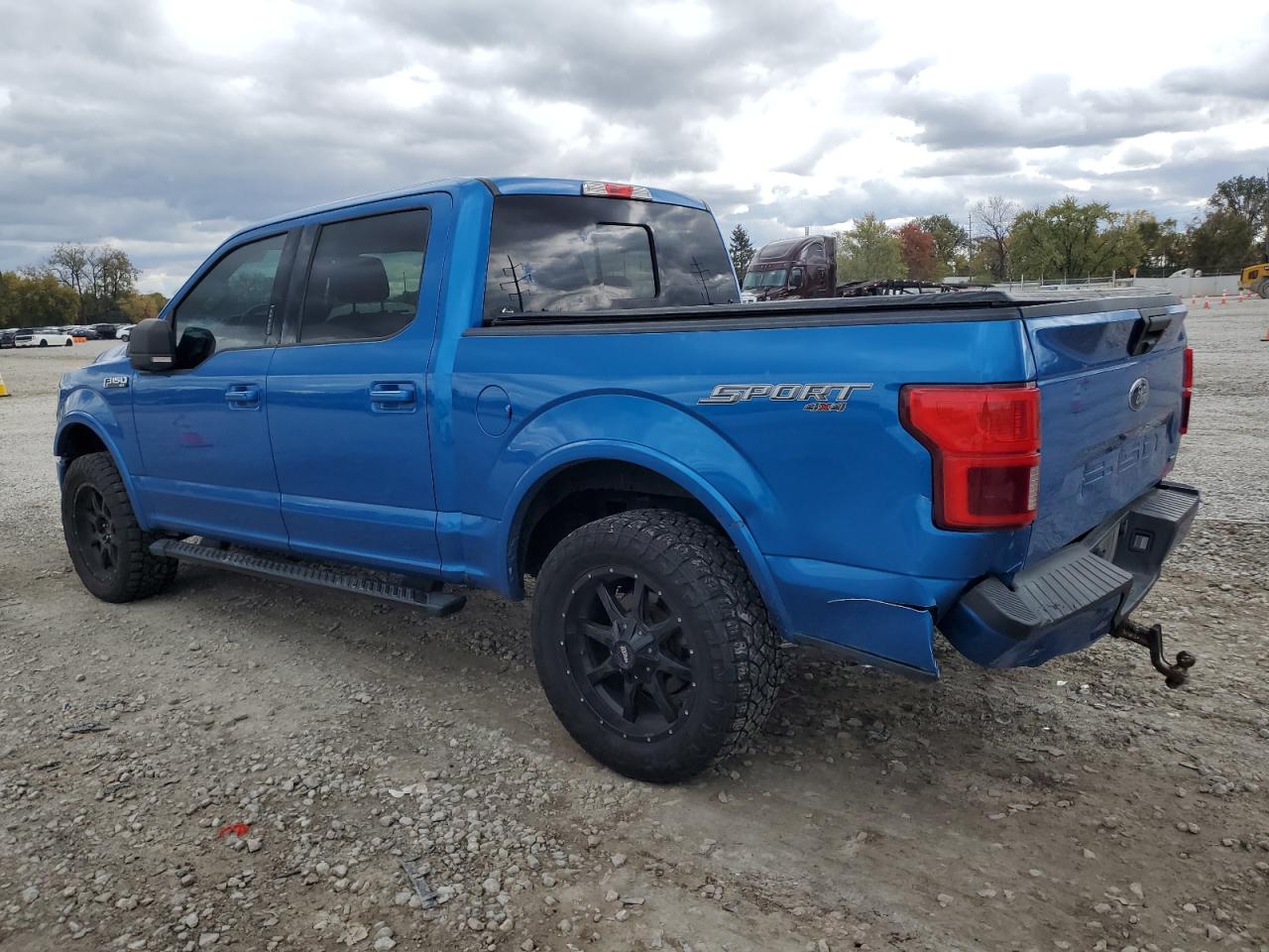 FORD F-150 SUPERCREW