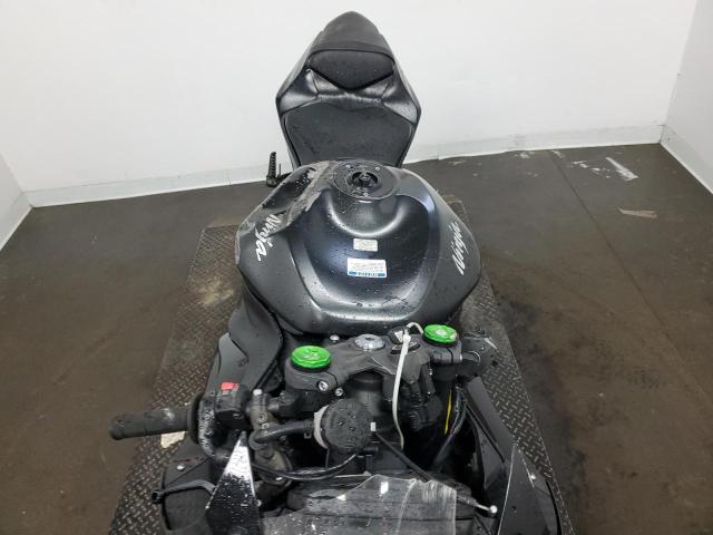 2015 KAWASAKI ZX636 E JKBZXJE16FA015413