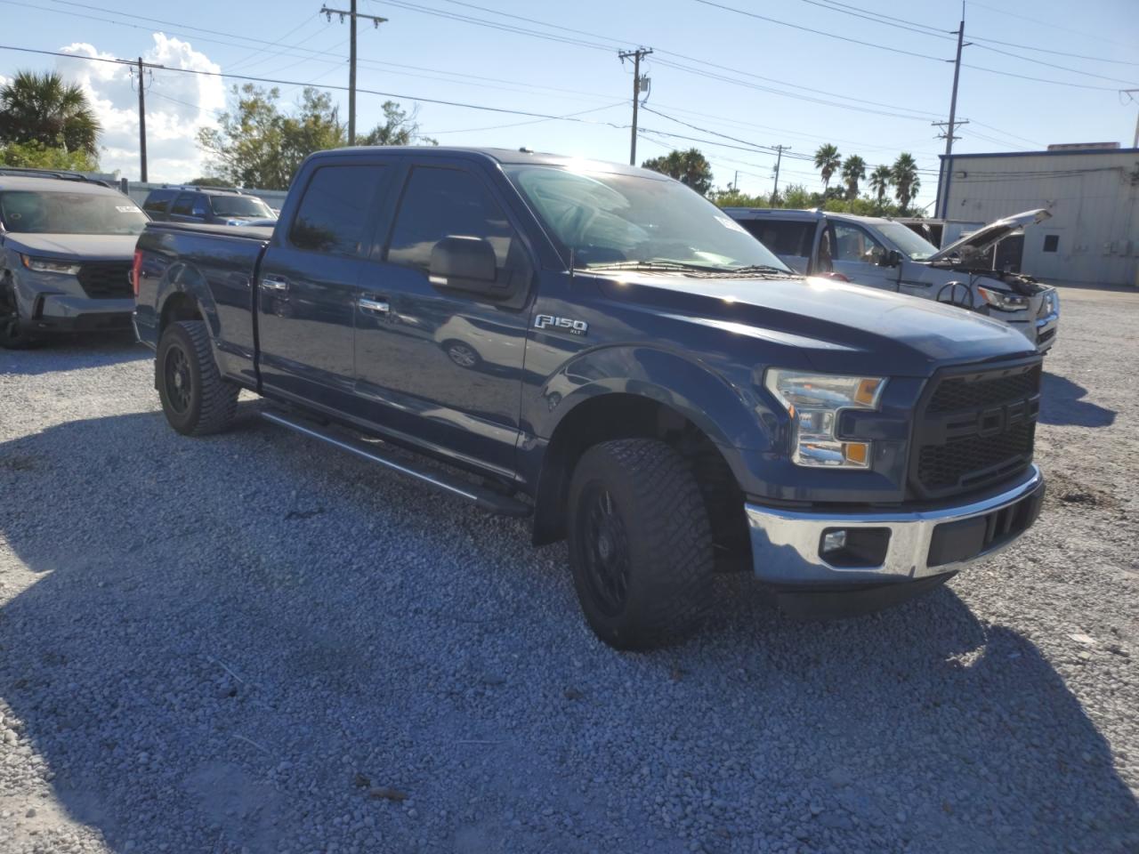 FORD F-150 SUPERCREW