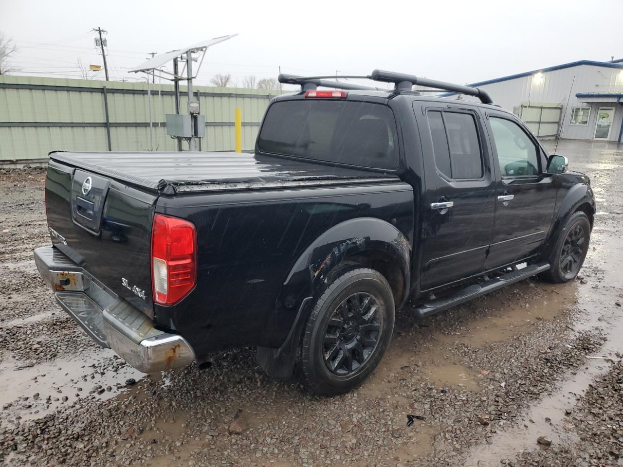 NISSAN FRONTIER S