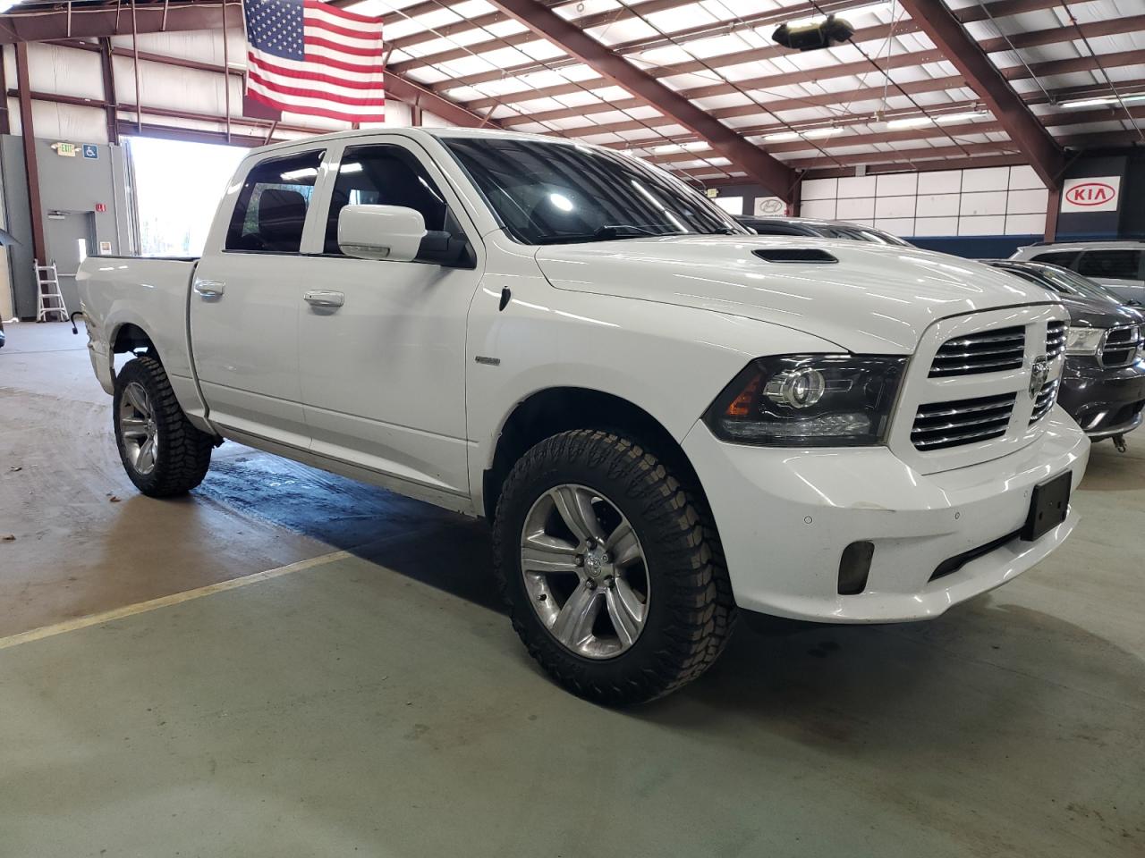 RAM 1500 SPORT