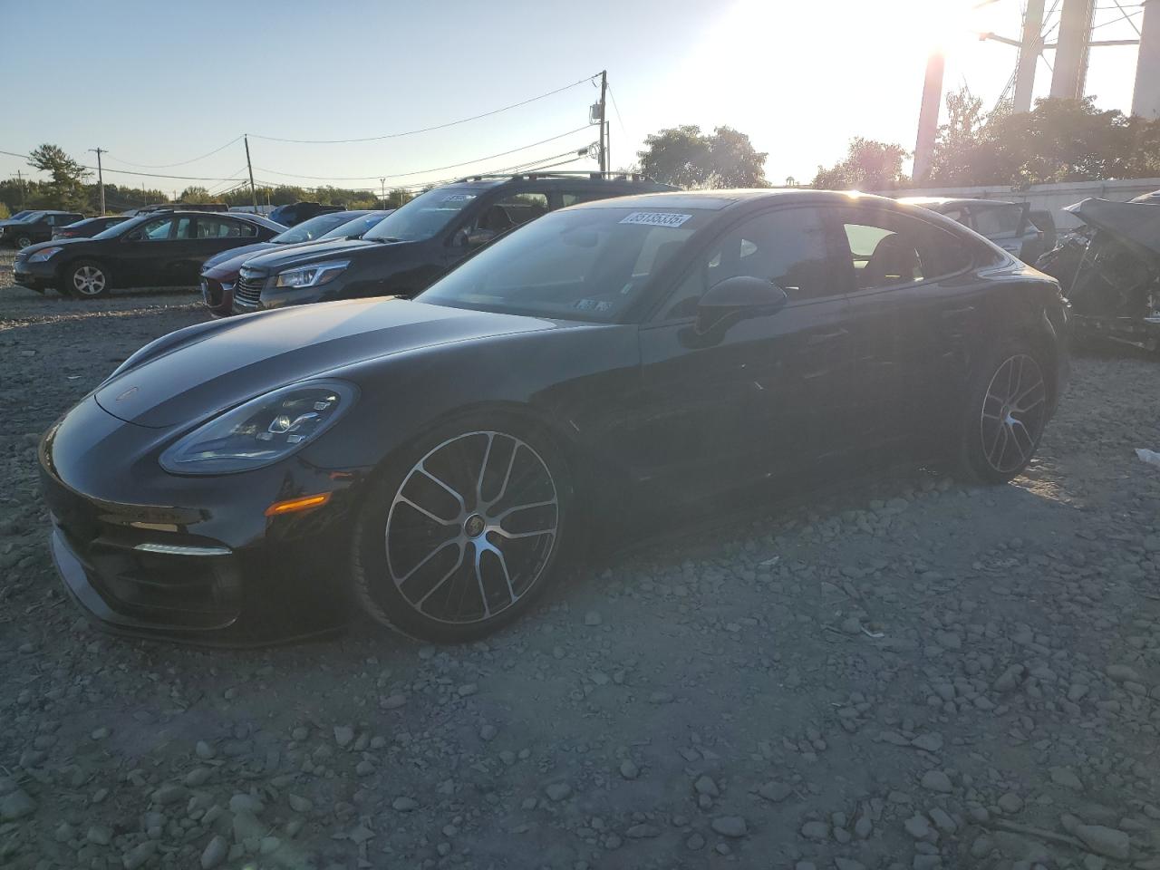 PORSCHE PANAMERA BASE