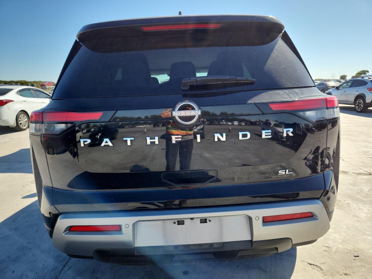 NISSAN PATHFINDER SL