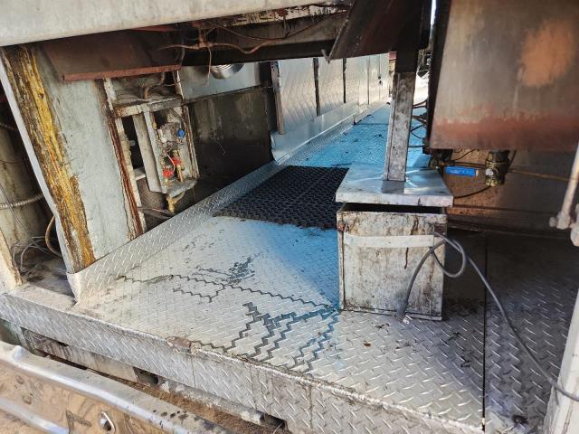 1985 CHEVROLET P30 #3281593395