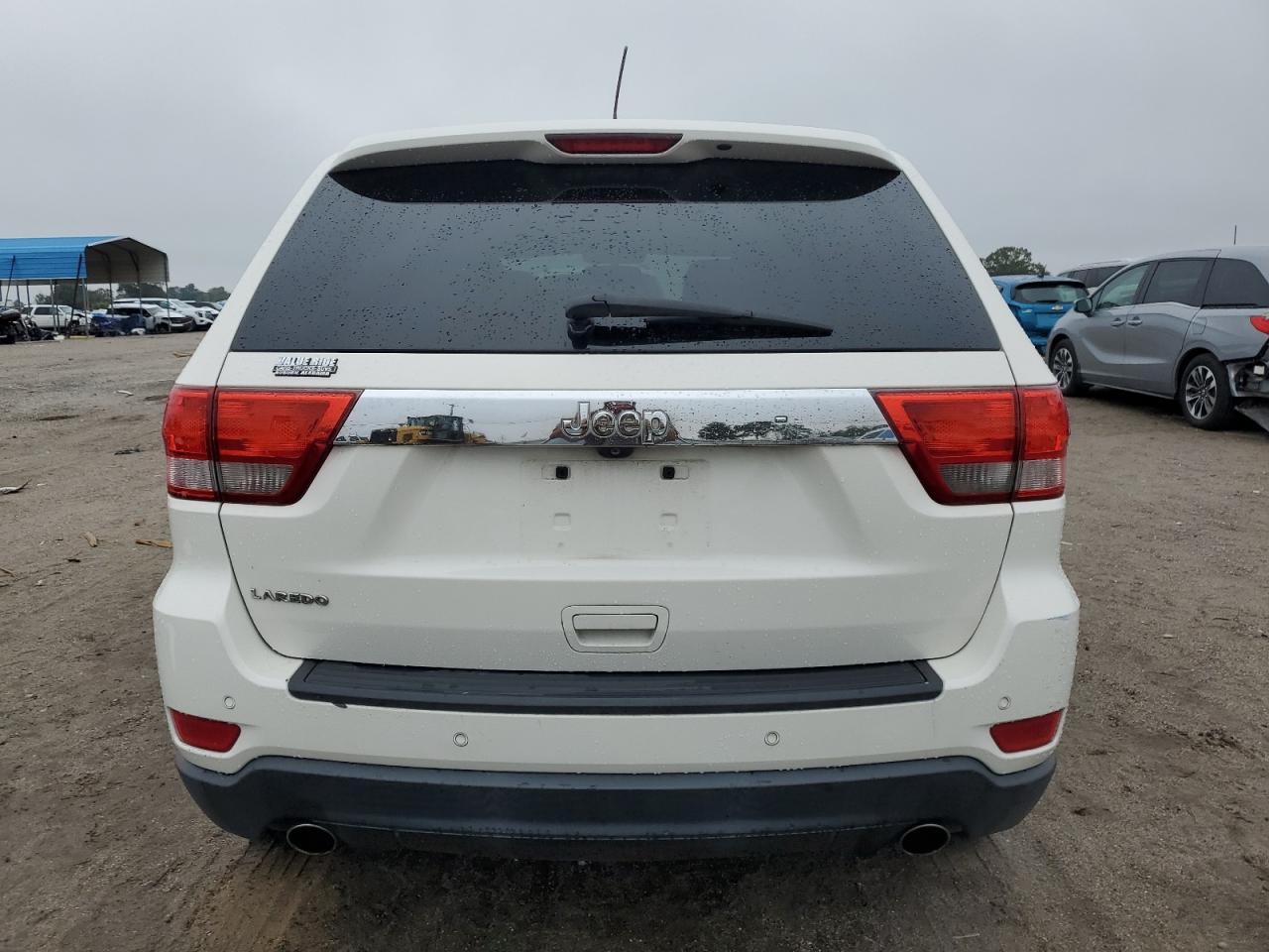 JEEP GRAND CHEROKEE LAREDO