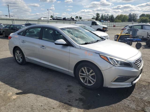 2015 HYUNDAI SONATA SE 5NPE24AF8FH180110