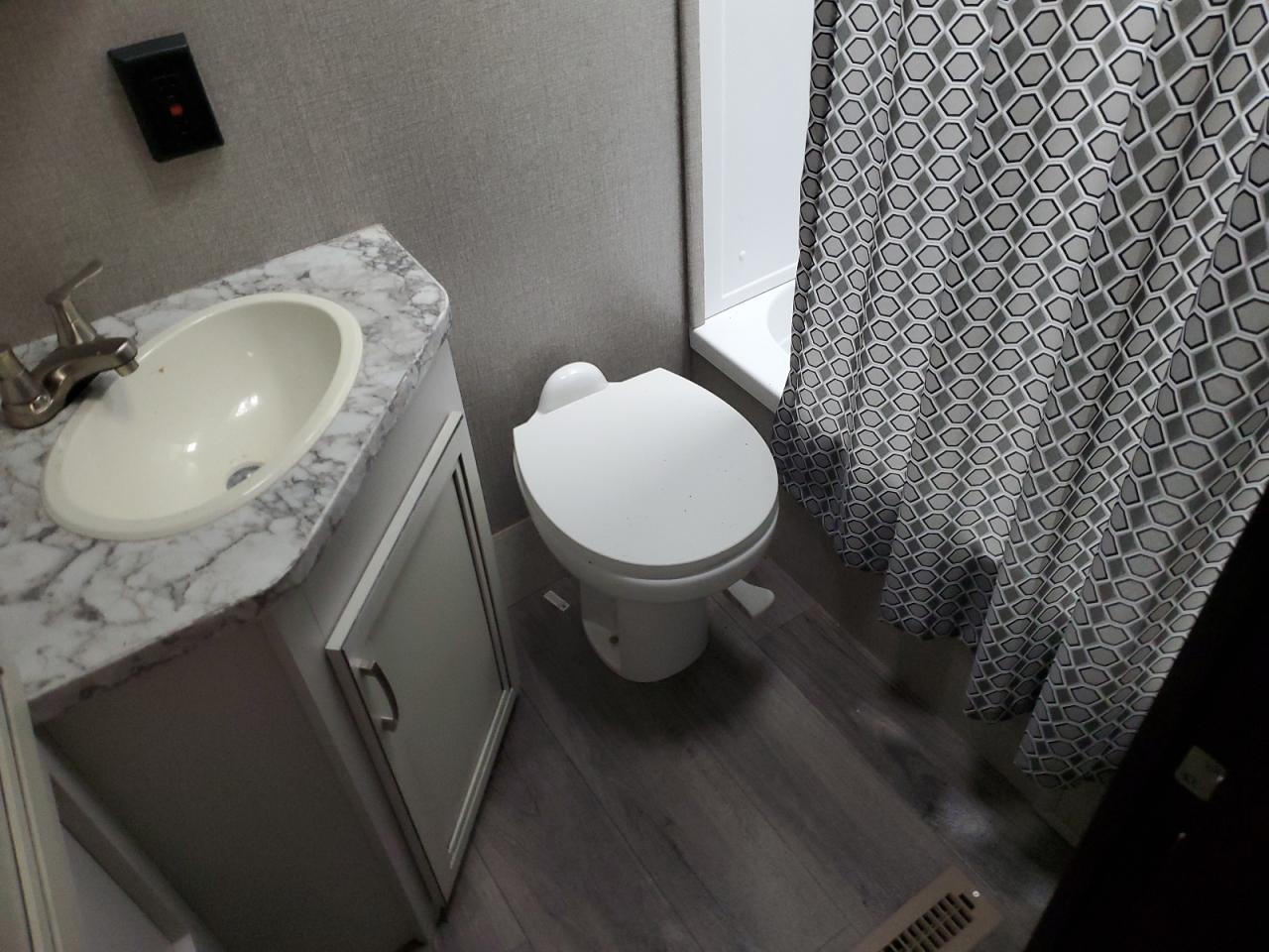 Lot #3278600955 2020 JAYCO JAYFLIGHT SERIES 24R