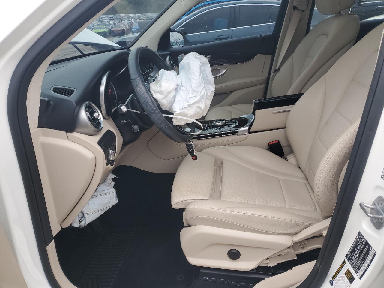 MERCEDES-BENZ GLC-CLASS 300 4MATIC