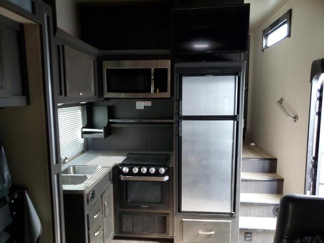 2019 GENE TRAILER #3297888774