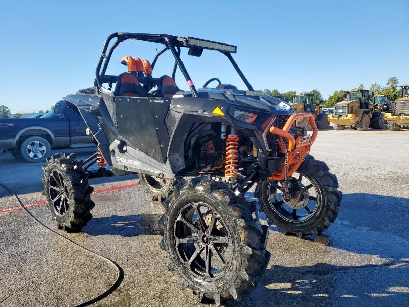 POLA RZR XP 1000