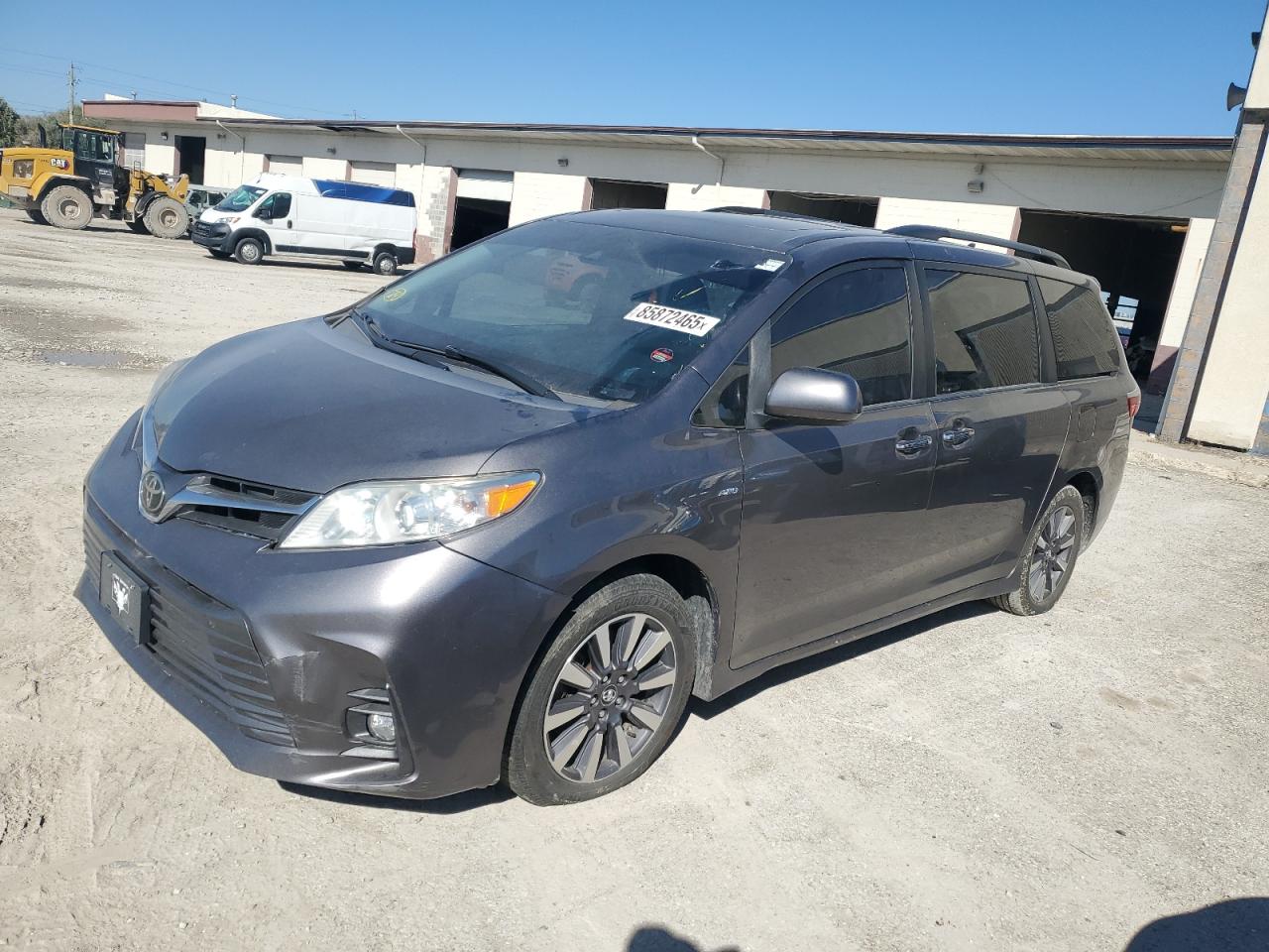 TOYOTA SIENNA XLE
