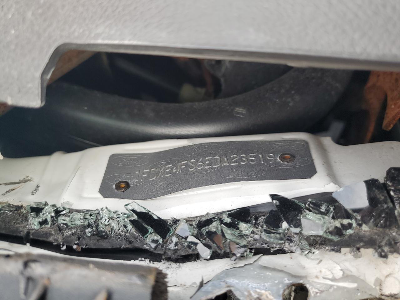 FORD ECONOLINE E450 SUPER DUTY CUTAWAY VAN