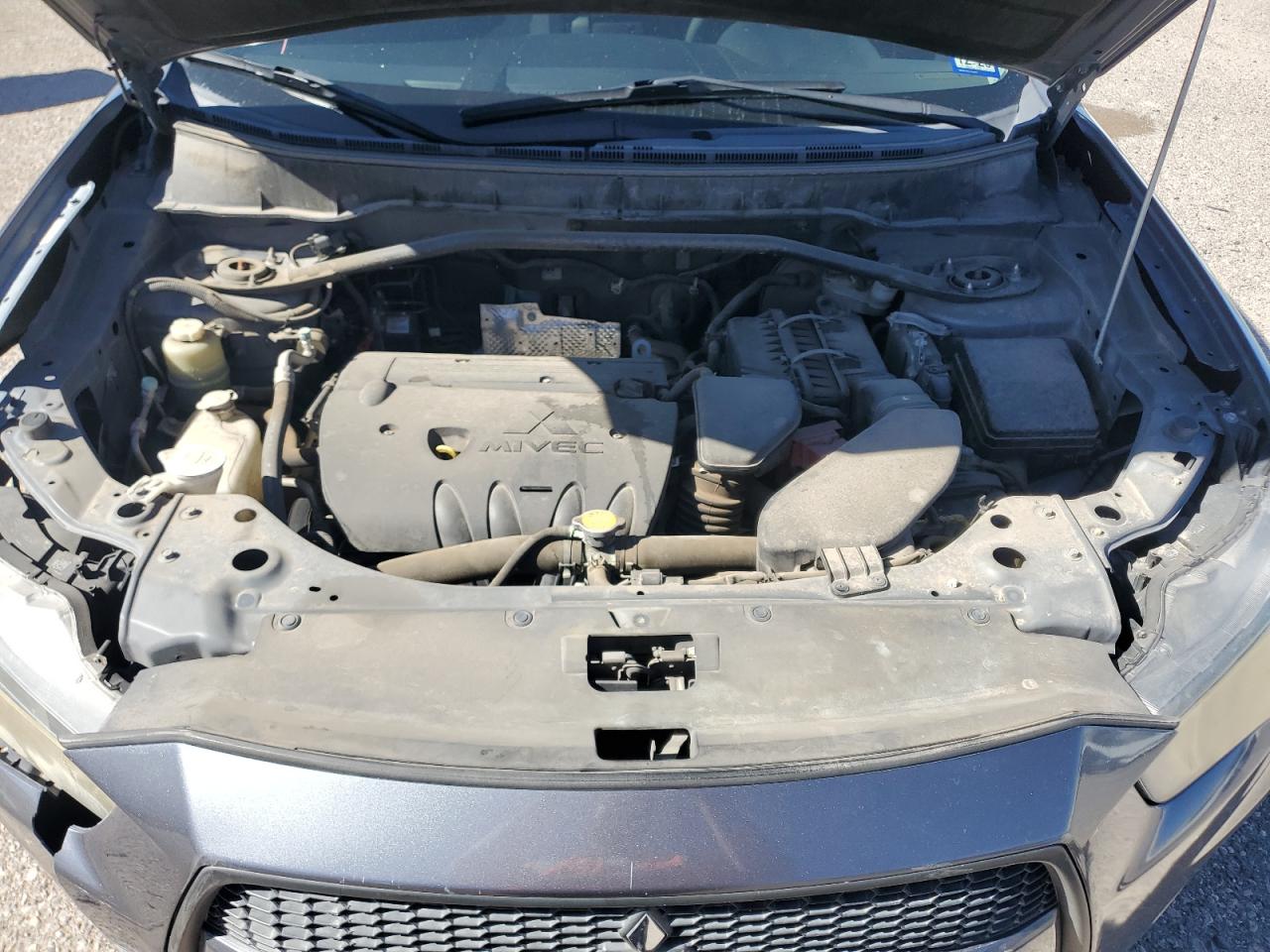 MITSUBISHI OUTLANDER ES