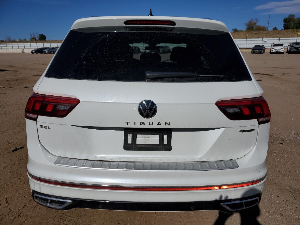 VOLKSWAGEN TIGUAN SEL R-LINE BLACK