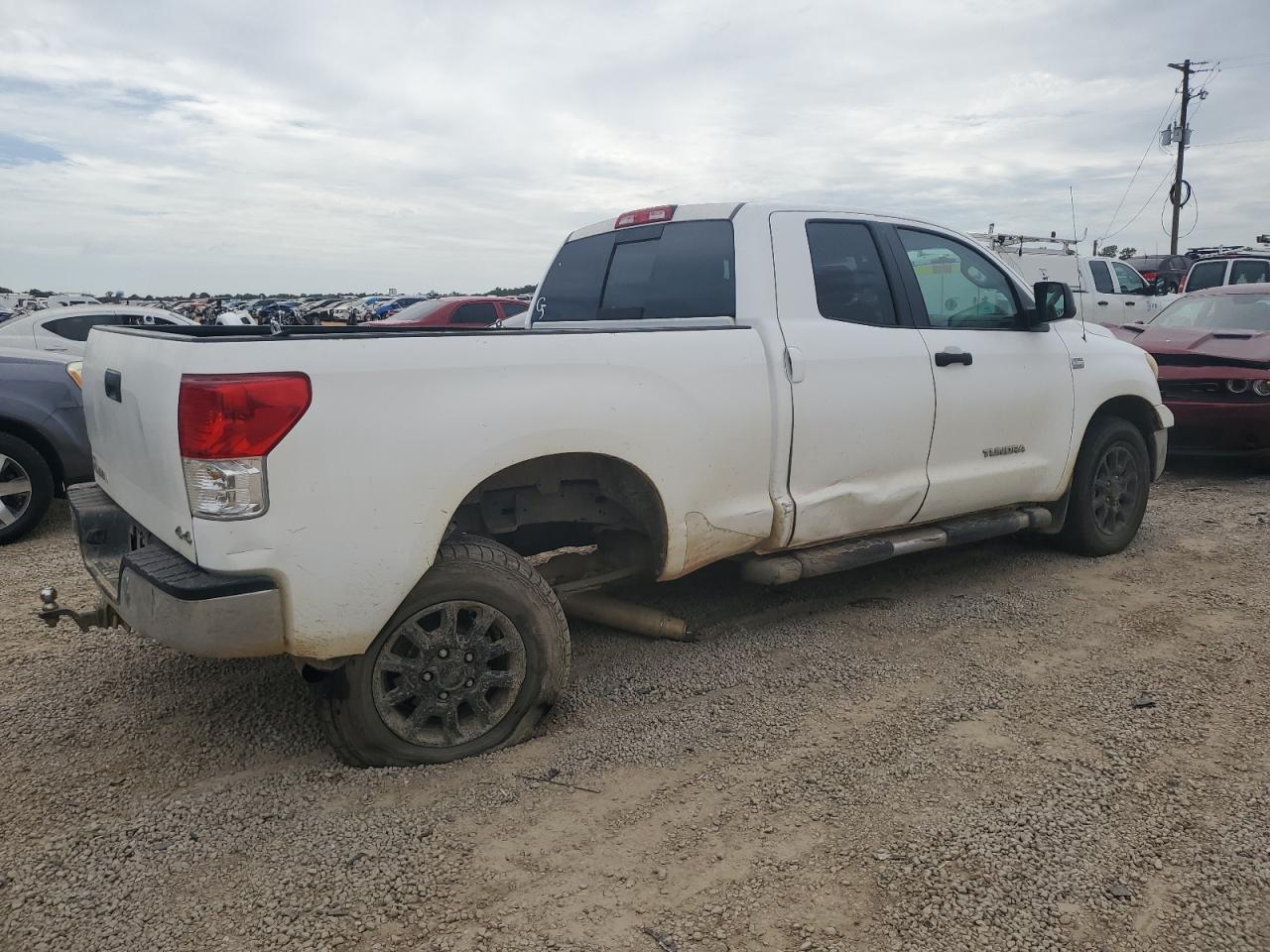 TOYOTA TUNDRA DOUBLE CAB SR5