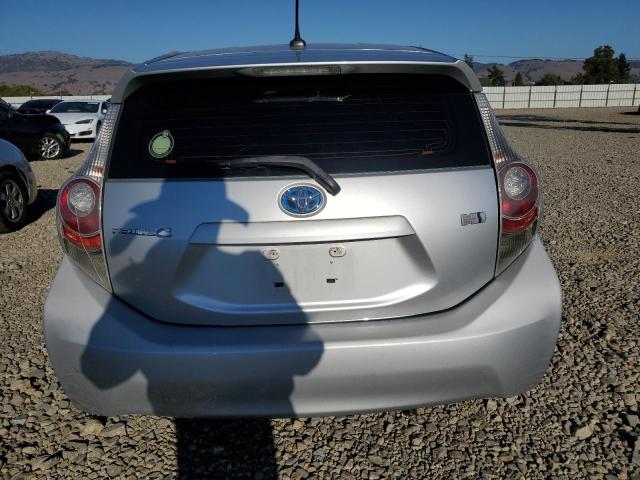 2013 TOYOTA PRIUS C - JTDKDTB39D1043614