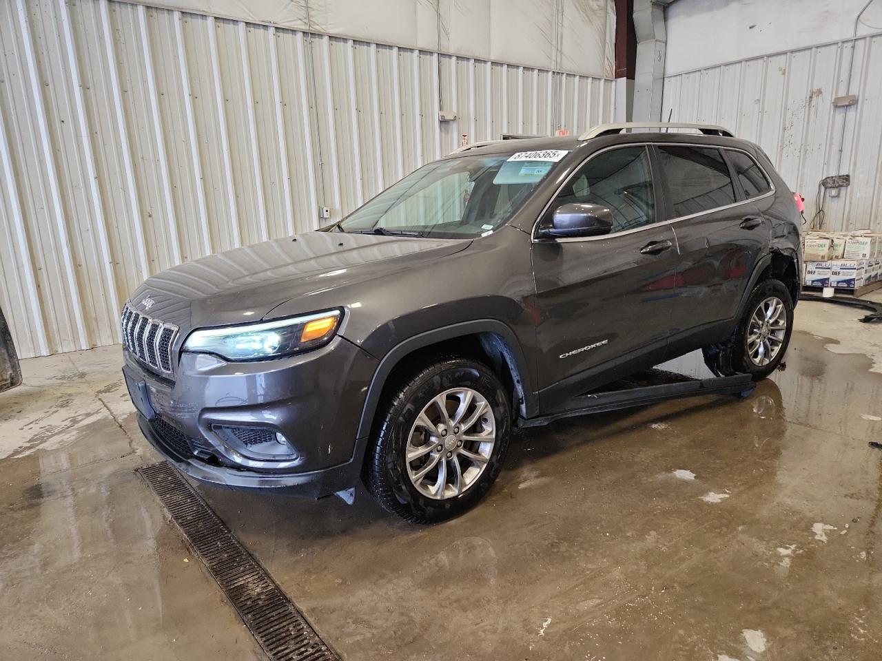 JEEP GRAND CHEROKEE LATITUDE PLUS
