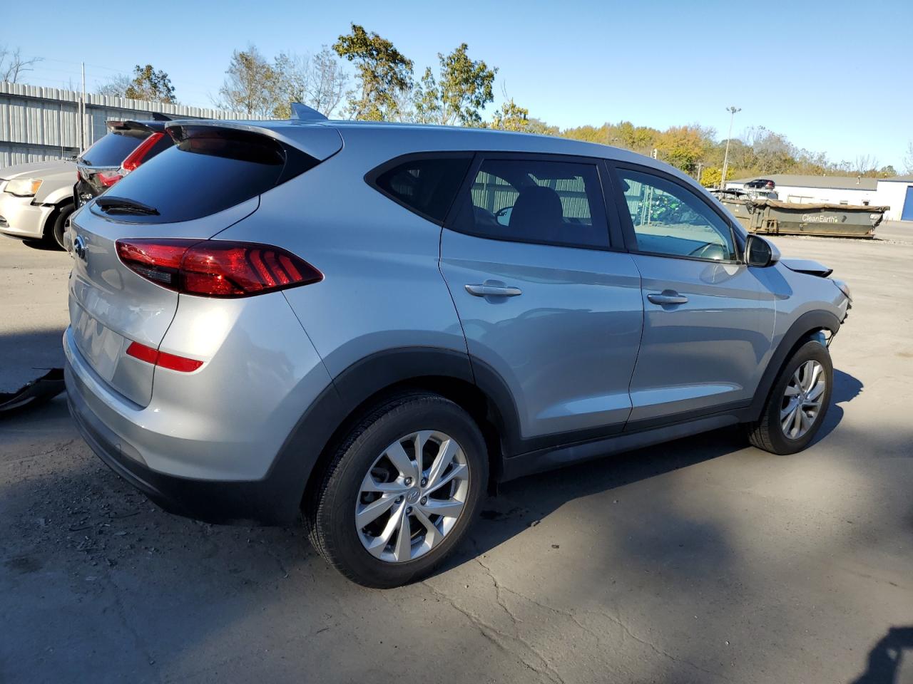 HYUNDAI TUCSON SE