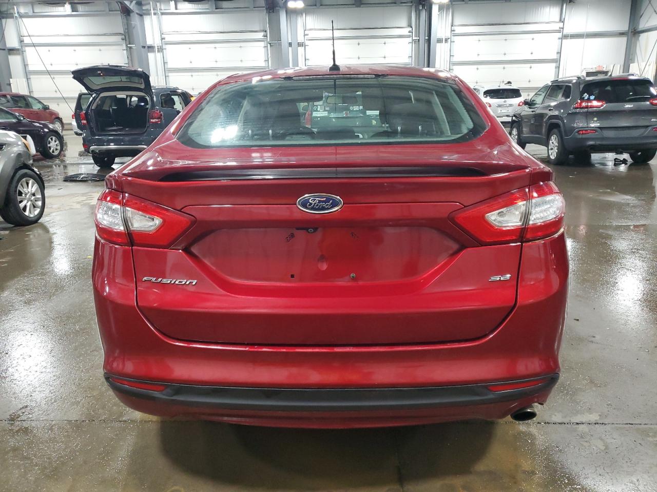 FORD FUSION SE