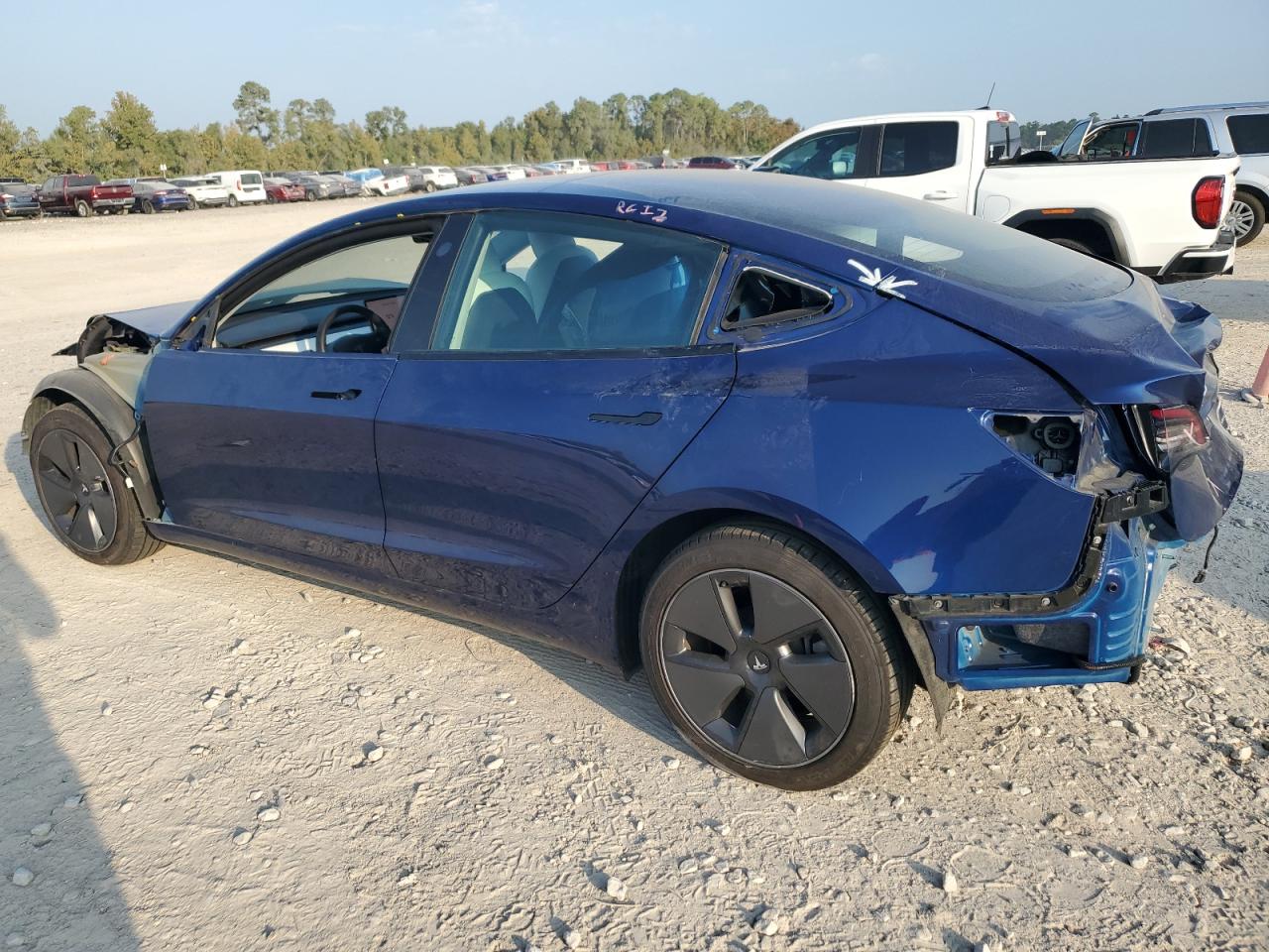 Lot #3318020390 2021 TESLA MODEL 3