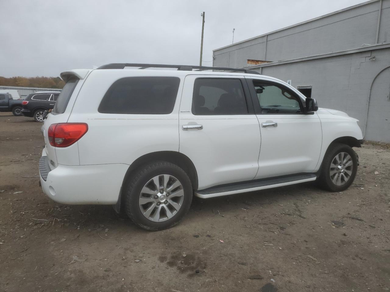 TOYOTA SEQUOIA LIMITED