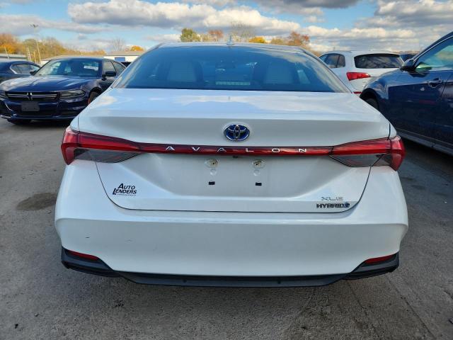 2019 TOYOTA AVALON XLE #3285546274