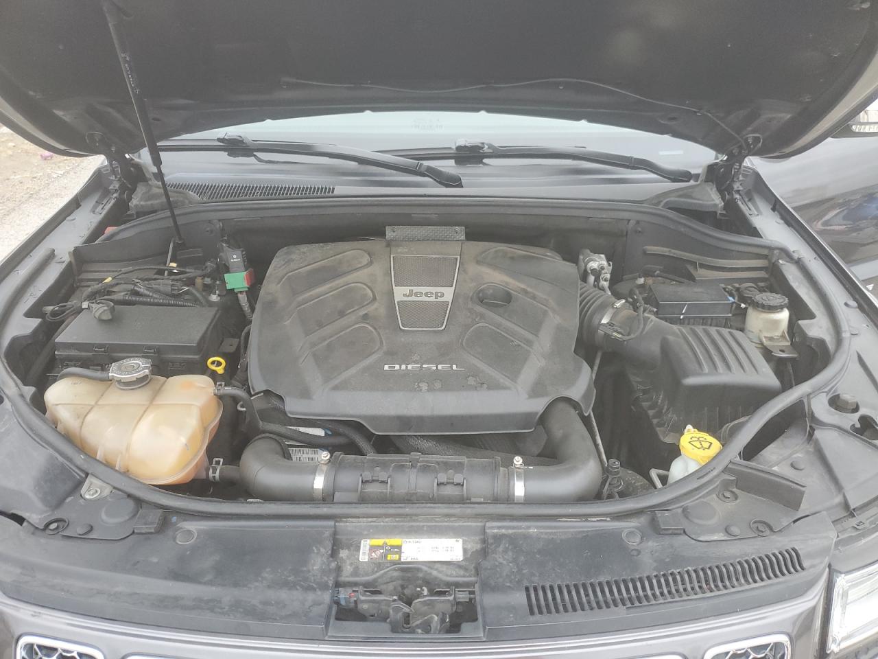 JEEP GRAND CHEROKEE SUMMIT