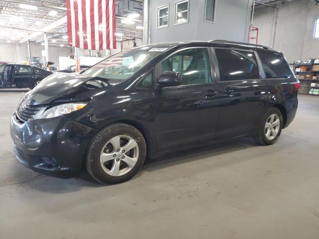 TOYOTA SIENNA LE