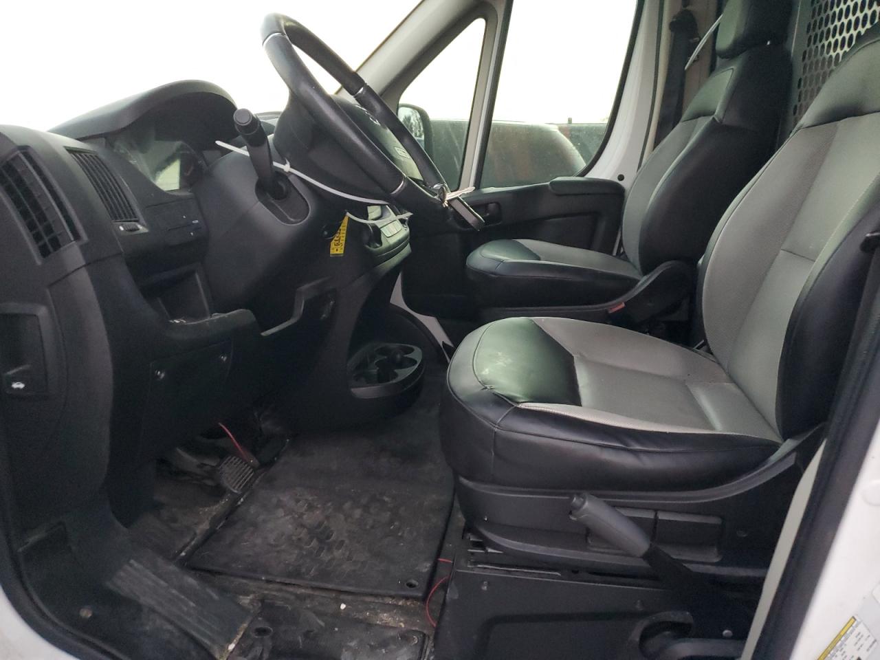 RAM PROMASTER 2500 HIGH