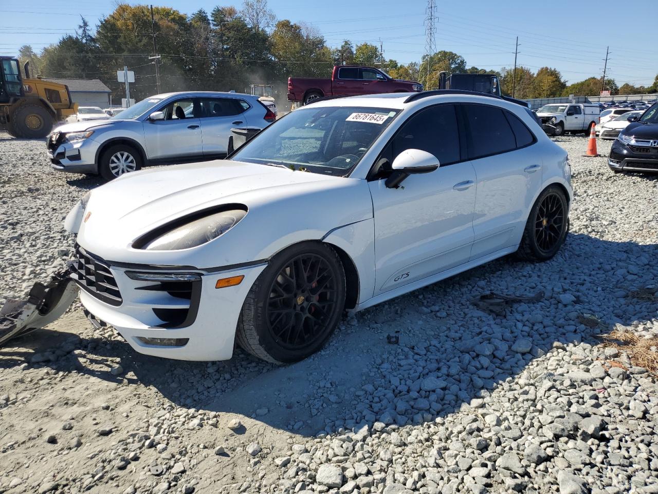 PORSCHE MACAN GTS