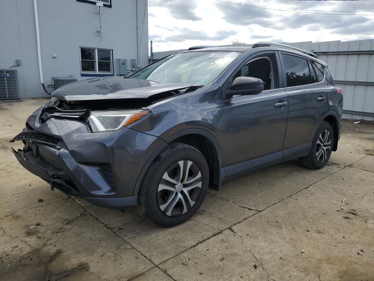 Lot #3298104140 2018 TOYOTA RAV4 LE