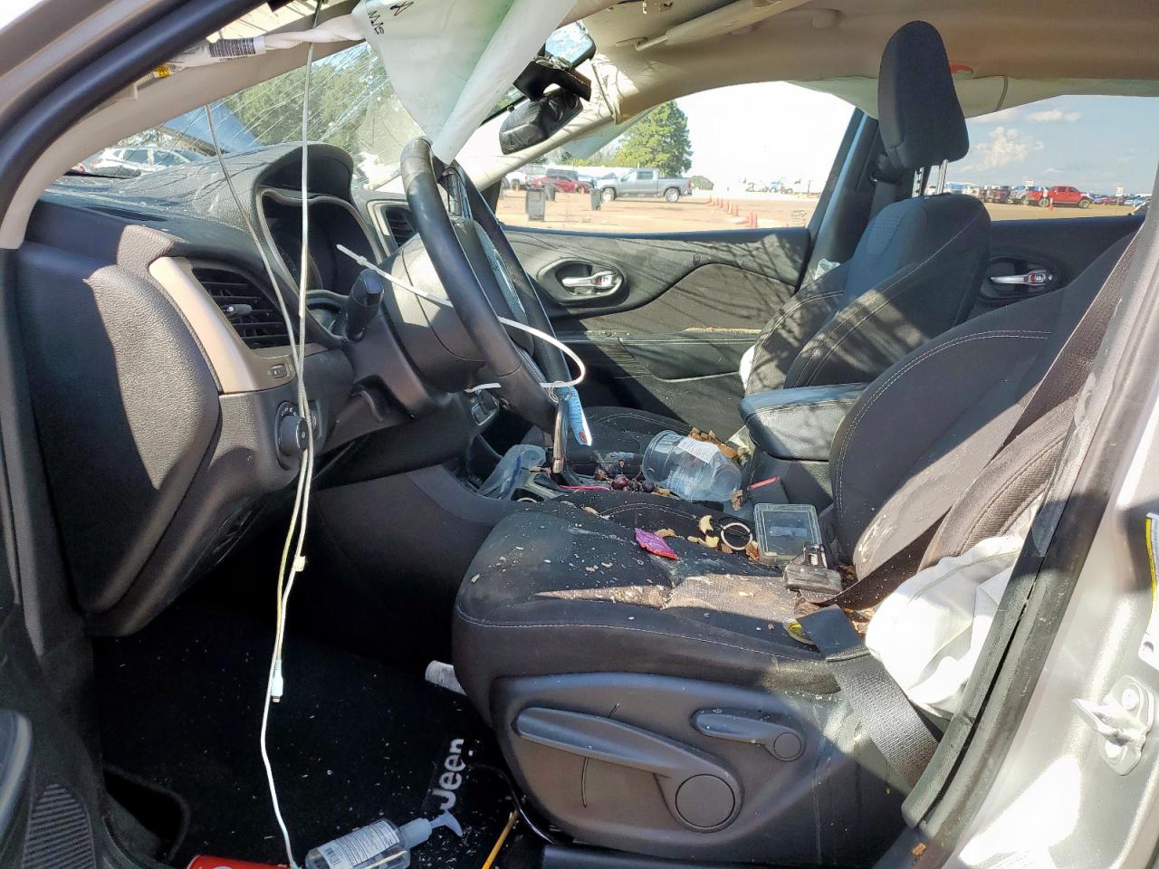 JEEP GRAND CHEROKEE LATITUDE