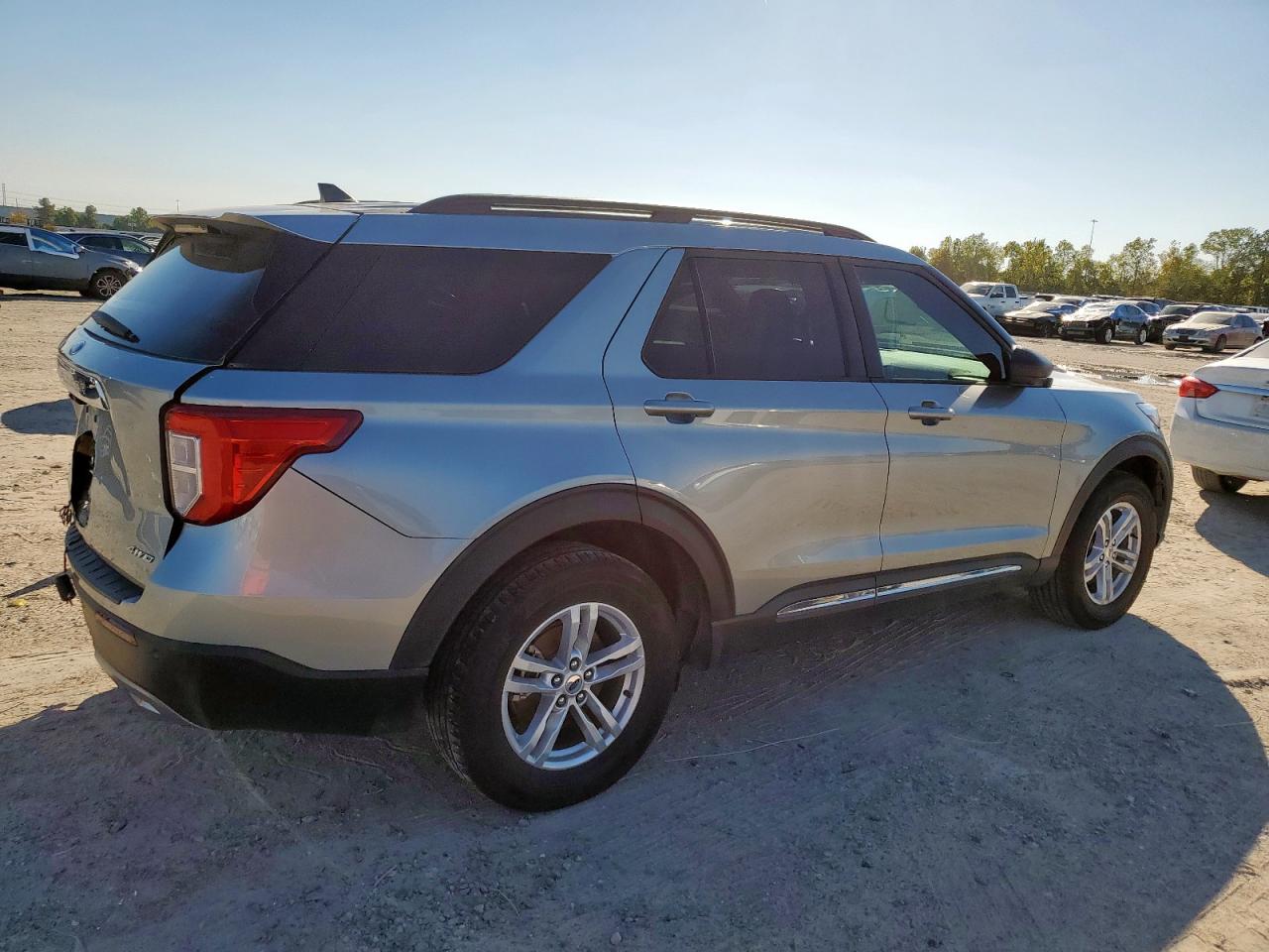FORD EXPLORER XLT