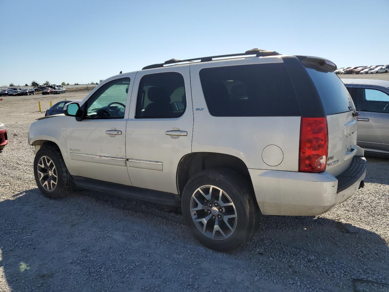 GMC YUKON SLT