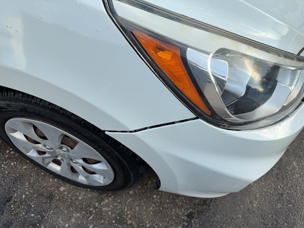 2016 HYUNDAI ACCENT SE KMHCT4AE1GU073124